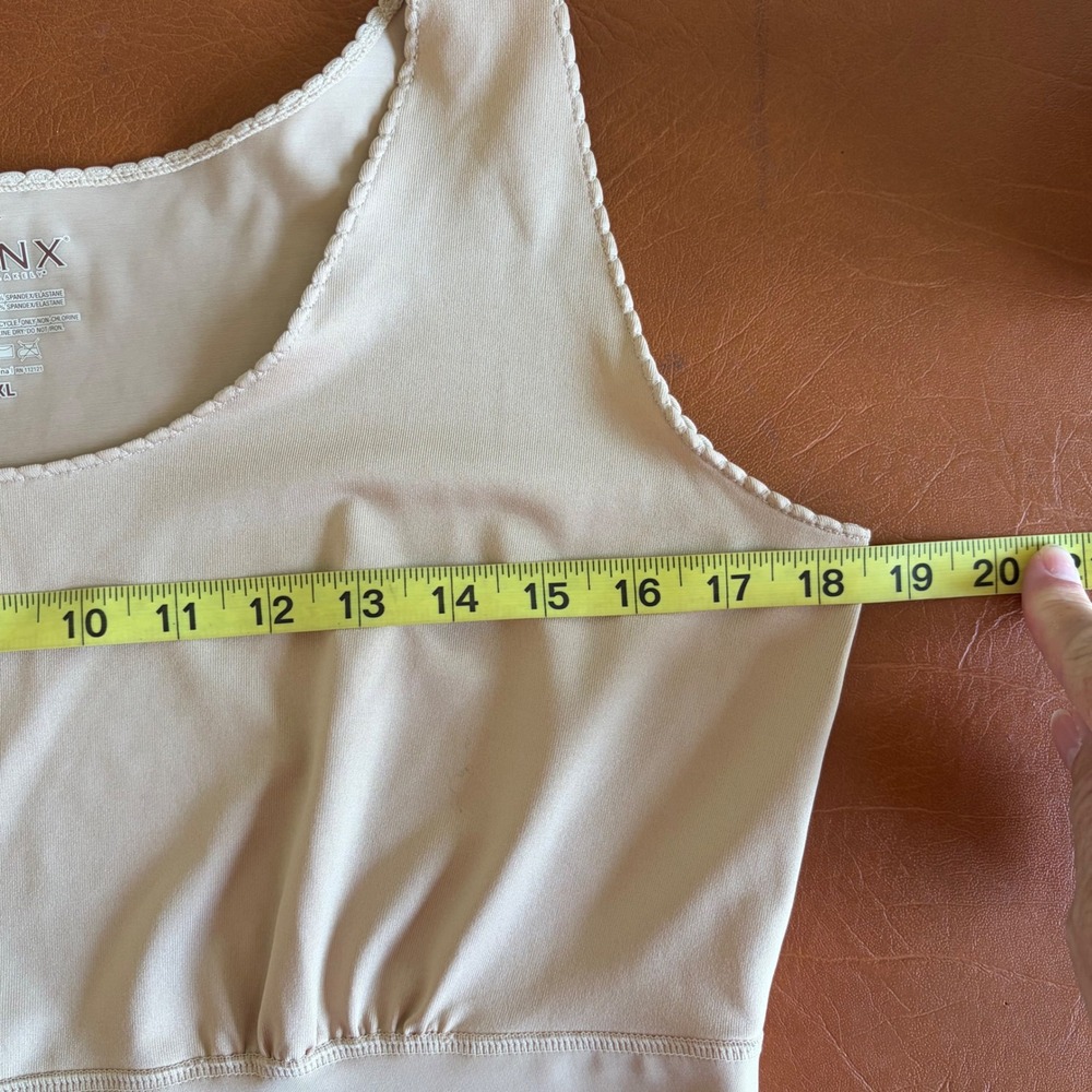 SPANX Nude Shaping Tank Top XL Smoothing Layering Cami - Picture 6 of 7